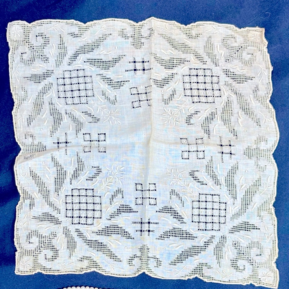 Lace Handkerchief antique lace. Wedding collect